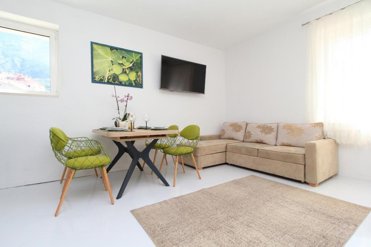 Apartmani Kike Makarska Ngoại thất bức ảnh