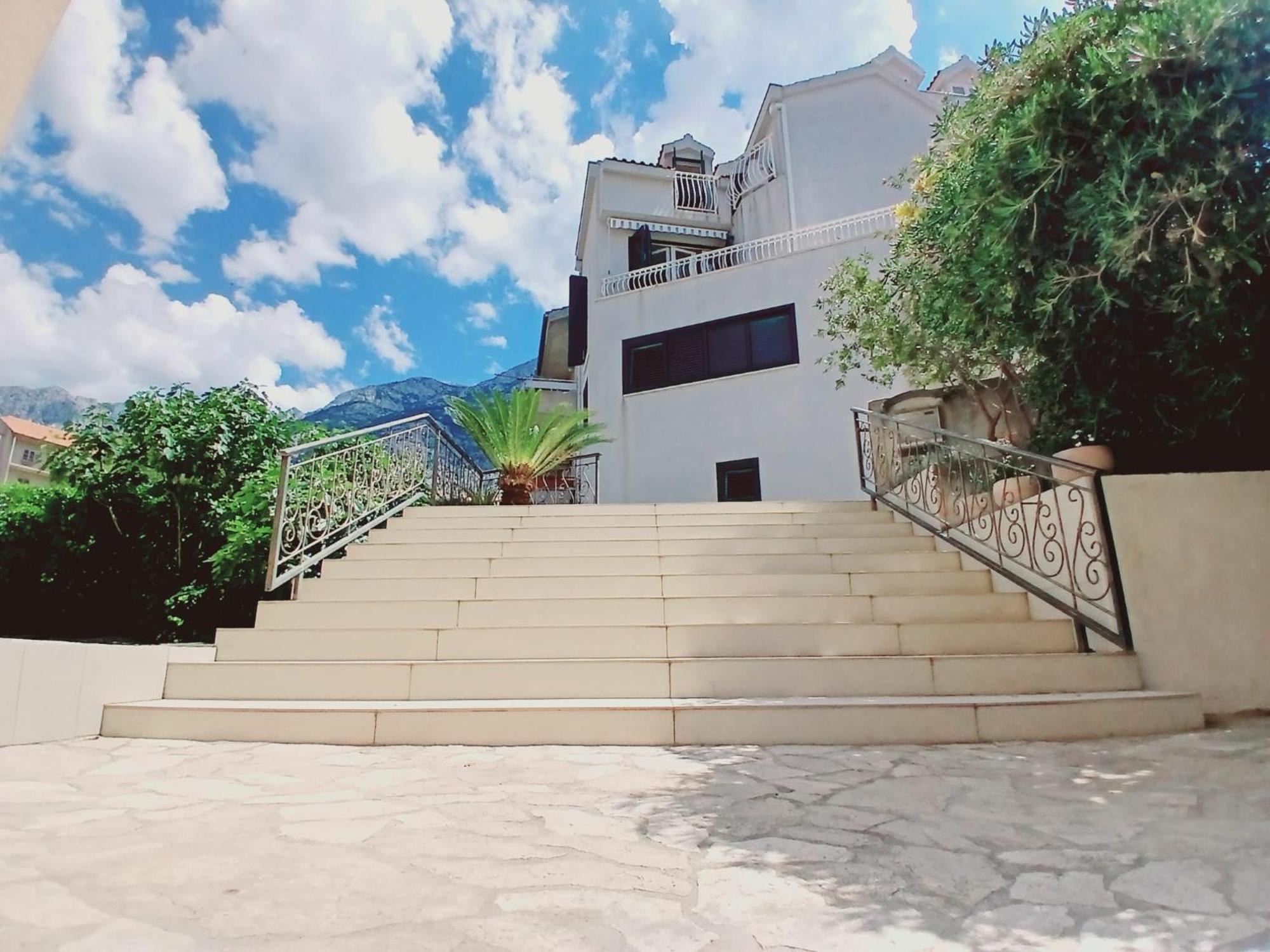 Apartmani Kike Makarska Ngoại thất bức ảnh